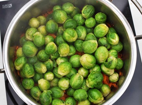 recette choux de Bruxelles carottes